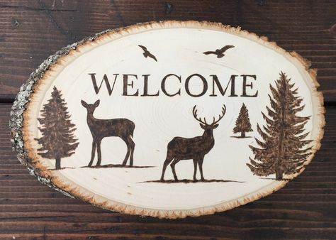 Wood-burned welcome sign that I made. #deer #pinetrees Woodworking Outdoor Furniture, Wood Burning Patterns Stencil, Wood Burned Signs, Wood Burning Pen, Wood Burning Stencils, Pyrography Patterns, Wood Burning Tool, Woodburning Projects, Wood Burning Crafts