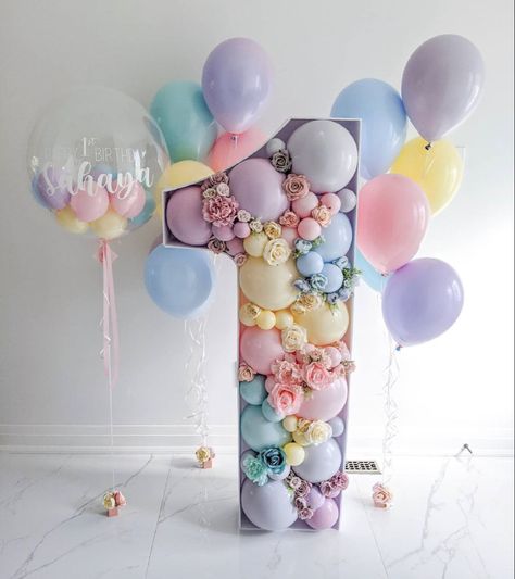 Giant Number Balloons, 18th Birthday Party Themes, Anniversary Diy, Birthday Party Decorations For Adults, Mickey Mouse First Birthday, Rainbow Parties, Donut Birthday Parties, Happy Birthday Art, Birthday Party Decorations Diy