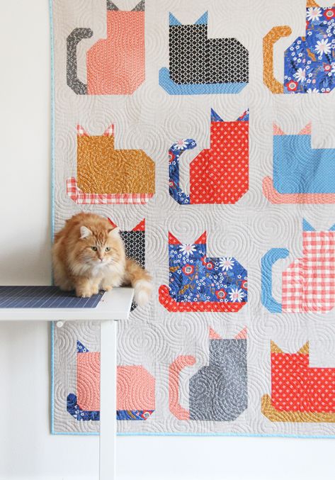 Kitty Cats Quilt - Cat Quilt Blocks, Cat Quilt Patterns Free, Cat Quilts Ideas, Cat Quilt Block Pattern Free, Chicken Quilt Block, Kitty Quilt, Cats Quilt, Cat Quilt Block, Quilts Blocks