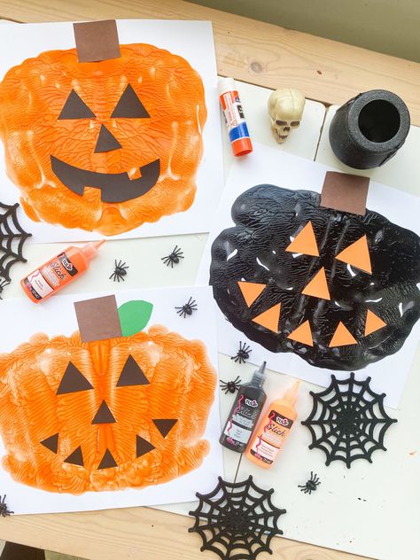 33 CUTE Pumpkin Crafts for Kids (2023) - ABCDee Learning Cute Pumpkin Crafts, Fun Halloween Crafts For Kids, Kids Art Ideas, Pumpkin Crafts For Kids, Pumpkin Craft, Fall Preschool Activities, Fun Halloween Crafts, Halloween Arts And Crafts, Shapes Activities