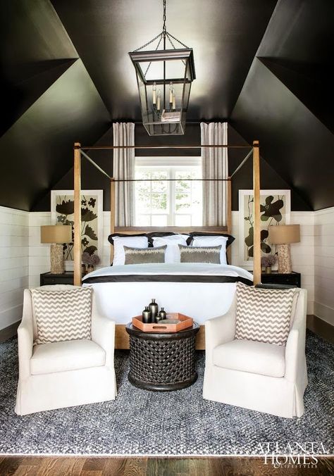 cashiers cool | Atlanta Home Magazine Modern Canopy Bed, Small Bedroom Makeover, Dark Accent Walls, Attic Bedroom Designs, Small Bedrooms, Attic Bedrooms, Attic Bedroom, Atlanta Homes, Black Ceiling