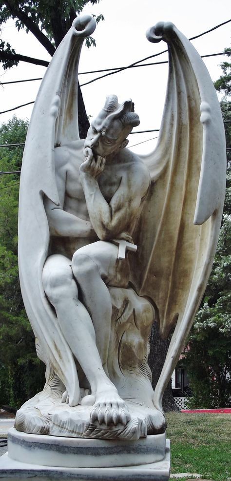 Fallen angel Haserot Angel, Angel Statues Sculpture Aesthetic, Fallen Angel Statue, Demon Statue, Fallen Angel Sculpture, Demon Statue Sculpture, Gothic Sculpture, Cemetery Angels Gothic, Creepy Angel Statue