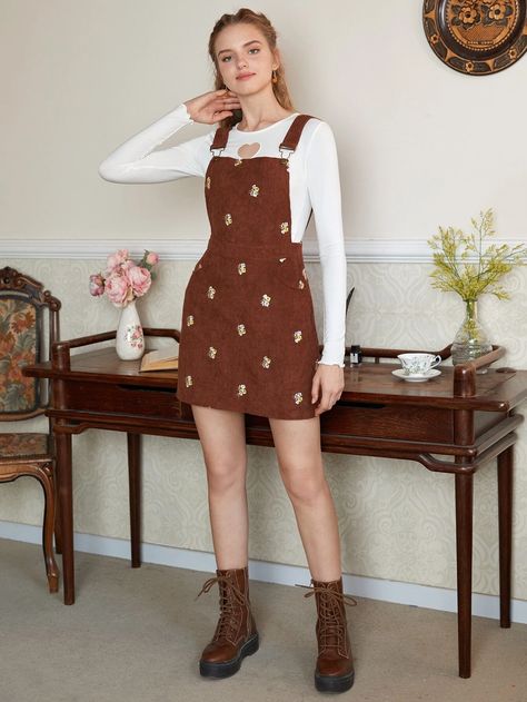 Layer Dress Outfit, Pinafore Outfit, Corduroy Pinafore Dress, Corduroy Overall, Funky Shirts, Corduroy Overall Dress, Overall Outfit, Overall Skirt, Aesthetic Dress