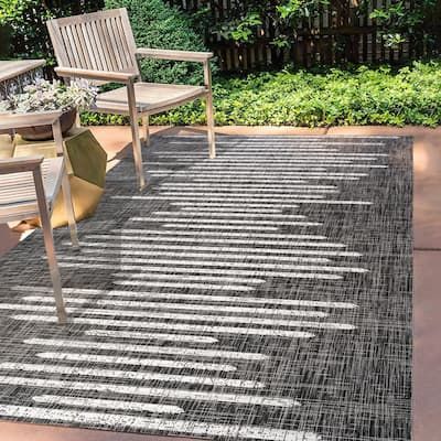 Buy Area Rugs Online at Overstock | Our Best Rugs Deals Kitchen Backyard, Eclectic Area Rug, Outdoor Runner Rug, Synthetic Rugs, Clean Bedroom, Bohemian Area Rugs, Vintage Moroccan Rugs, Geometric Area Rug, Striped Rug