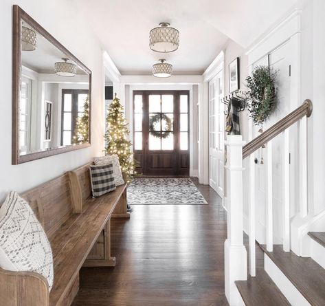 Long Entryway Bench, Entry Hallway Ideas, Long Foyer, Long Entryway, Foyer Ideas Entryway, Front Hallway, Front Entryway, Entry Hallway, Entry Hall