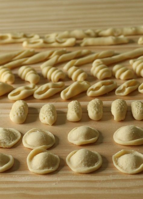 Eggless Semolina Pasta Dough - ScheckEats Semolina Pasta Recipe, Make Fresh Pasta, Ancona Italy, Homemade Pasta Dough, Semolina Flour, Pasta Dough Recipes, Semolina Pasta, Homemade Pasta Recipe, Frozen Pasta