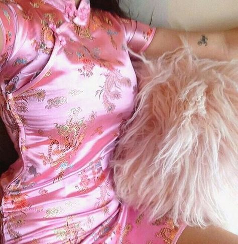 Robes Glamour, Look Rose, Chinese Style Dress, Chinese Dress, Looks Style, Fashion Killa, Aesthetic Outfits, Cute Fashion, Aesthetic Clothes