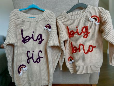 Two big siblings coming right up! It was so fun to make matching big sibling sweaters for these two! Plus to top it off, it’s for a rainbow baby 🥹 so so special. Peep the colour of that purple in the last slide! (The photos don’t do it justice) Details: both sweaters are beige with #3 font. Big sis is in chunky purple and big bro is in chunky pumpkin yarn! . . . #birthday #birthdayoutfit #birthdayclothes #firstbirthday #secondbirthday #thirdbirthday #personalized #embroidery #handembroider... Big Sis, Personalized Embroidery, Third Birthday, Rainbow Baby, Birthday Outfit, A Rainbow, The Colour, Hand Embroidered, Do It