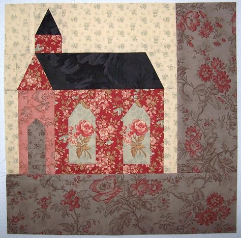 Little church Church Quilt Block Pattern, Houses Quilt, Quilt Houses, Village Quilt, House Quilt Block, House Quilt Patterns, Christmas Quilt Blocks, Farm Quilt, Barn Quilt Patterns