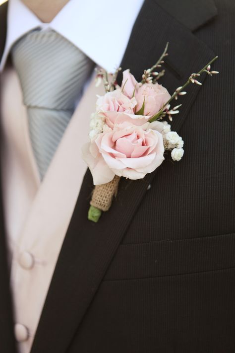 Pink Boutonniere, Lds Wedding, Corsage Prom, Boutonniere Wedding, Groom Style, Bride Bouquets, Wedding Themes, Wedding Bells, Boutonniere