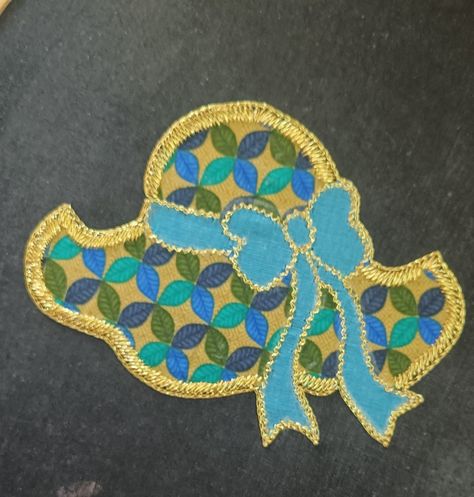 Patch work load stitch Patch Work In Aari Designs, Patch Work Designs Ideas Embroidery, Patch Work Aari Design, Aari Patch Work Designs, Patch Work Designs, Aari Stitches, Hand Work Blouse, Aari Embroidery, Embroidery Works