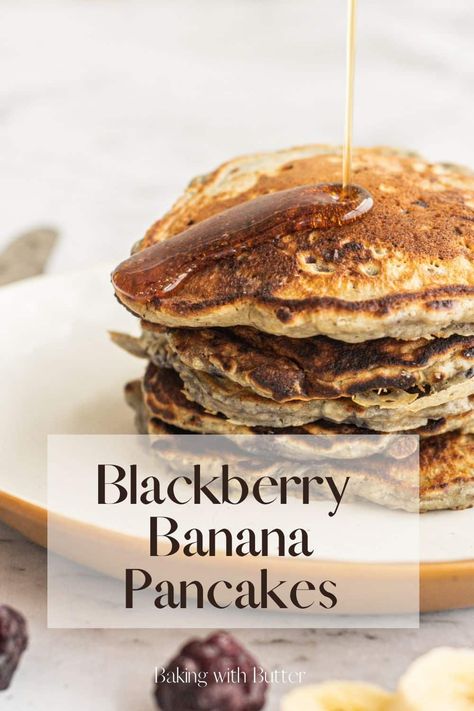 Blackberry Recipe, Blackberry Pancakes, Strawberry Banana Pancakes, Pancakes For One, Banana Bread Cake, Easy Breakfast Recipes, Best Pancake Recipe, Blackberry Recipes, Breakfast Easy