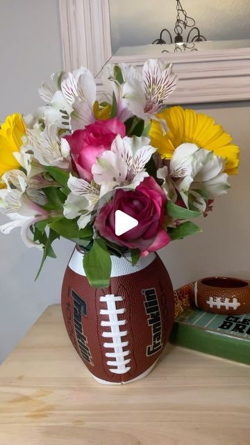 Evite on Instagram: "This football vase is the easiest DIY for your Super Bowl party next Sunday. 🏈💐 #evite #SuperBowl #diy #tutorial #football #superbowlsunday 📷: @gabriellepayne_" Football Vase, Tailgate Recipes, Floral Diy, Tailgate Food, Super Bowl Sunday, Super Bowl Party, Superbowl Party, February 1, Super Bowl