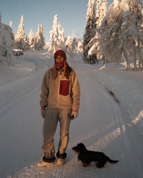 Hildur Karlsson, Outdoors Style, Winter Inspo, Lifestyle Aesthetic, Boots Style, Inspo Board, Granola Girl, My Vibe, Granola