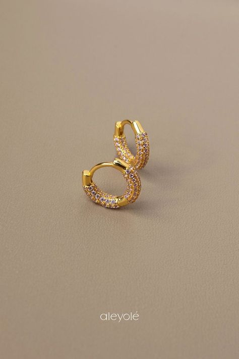 Wedding Rings Women, Latest Necklace Design, Wedding Ring Ideas, Women Wedding Rings, Gold Earrings For Kids, Small Earrings Gold, Autumn Dresses, Simple Gold Earrings, Neck Pieces Jewelry