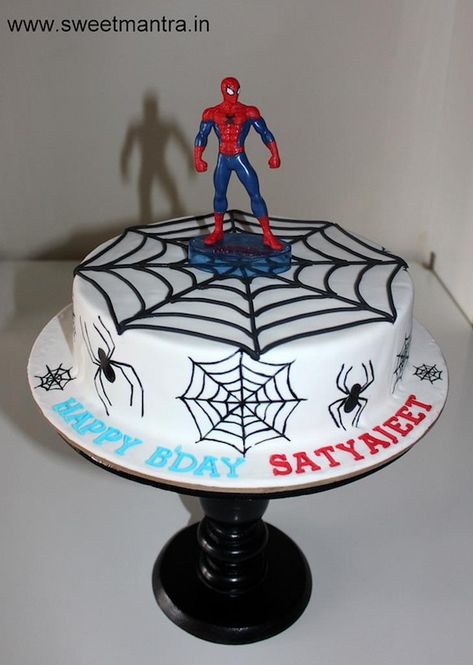 Spiderman Web Cake, Avengers Birthday Party Decorations, Superman Cake, Cake Designs For Boy, Cartoon Birthday Cake, Cake Designs For Kids, Spiderman Birthday Cake, Spiderman Web, Theme Birthday Cake