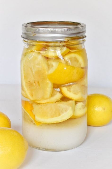 Lemon Moonshine Recipes, Lemon Liqueur Recipe, Orange Liqueur Recipe, Diy Limoncello Recipe, Lime Liqueur Recipe, Peach Liqueur Recipe, Lemon Wine Recipe, Lemon Liquor, Leftover Lemons