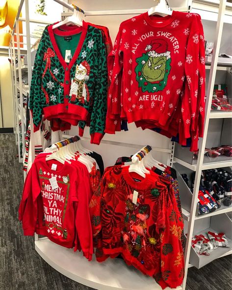 Formal Outfit Ideas, Ugly Christmas Sweater Outfit, Teens Outfits, Christmas Sweater Outfits, Target Christmas, Christmas Fits, Christmas Dreaming, Preppy Christmas, Ugly Christmas Sweaters