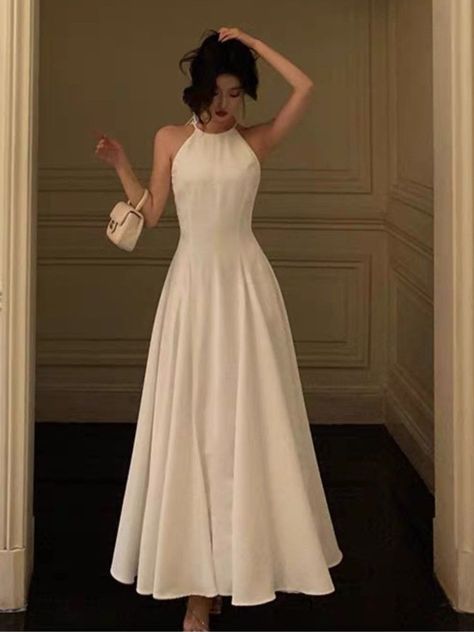 A Line Prom Dresses Long, Types Of Dresses Chart Style, Party Long Dresses For Women, Prom Dresses White, Halter Evening Dress, Long Dresses For Women, Tank Dresses, France Vintage, Long Evening Dresses