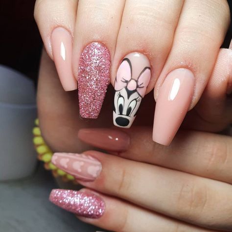 mickey mouse nails, minnie mouse nails, mickey mouse acrylic nails, mickey mouse nails pink, minnie mouse nail art designs, minnie mouse nail designs, mickey mouse nail ideas 2022, mickey mouse nail design images, mickey mouse nails long, minnie mouse nails 2022, mickey mouse nails 2022 Minnie Mouse Valentines Nails, Minnie And Mickey Mouse Nails, Nails With Minnie Mouse, Pink Mini Mouse Nails, Nails With Mickey Mouse, Mickey Mouse Nails Acrylic, Minnie Mouse Acrylic Nails, Mickey Mouse Nails Pink, Mickey Nails Pink