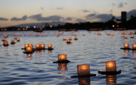 River Candle - Photography Wallpaper ID 1154947 - Desktop Nexus Abstract Candle On The Water, Floating Lanterns, Floating Lights, Dark City, Floating Candles, Beautiful Mind, Background Pictures, Candle Lanterns, Elie Saab