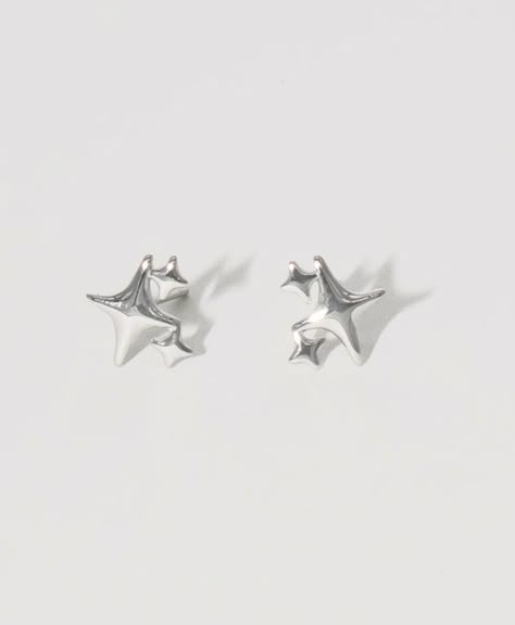 En Route Jewelry, Dope Jewelry, Star Earrings Stud, Silver Sparkle, Funky Jewelry, Star Studs, Girly Jewelry, Jewelry Inspo, Dream Jewelry