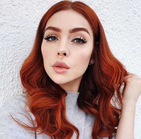 Burnt Copper Hair Color, Copper Eyebrows, Orange Hair Green Eyes, Dark Orange Hair, Ginger Hair Dyed, Cheveux Oranges, Red Copper Hair Color, Red Hair Inspiration, Vivid Hair