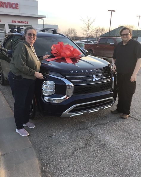 Congratulations Valerie and Patrick on the purchase of their brand new Mitsubishi Outlander. Thank you from Kelly. Mr Thank You, Mr Thank You Picture, Car Paid Off Photo, Car Accidents Photos For Clients, Couple In Truck, Gold Credit Card, Military Romance Scammers Pictures, Trucks For Sell, Car Delivery