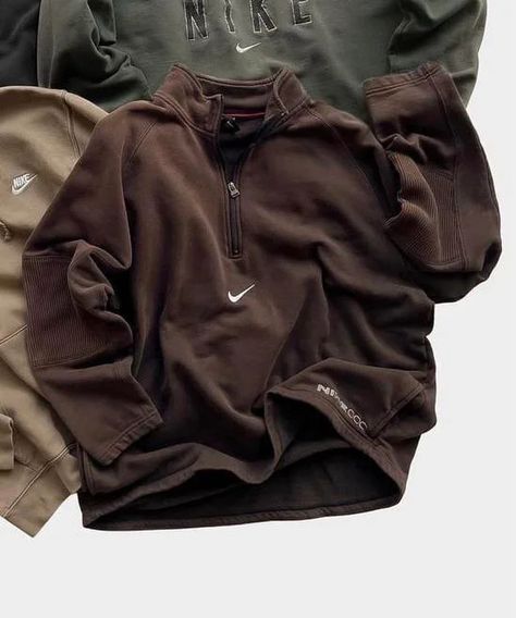 Nike, brown, vintage sweatshirt, quarter zip, old money, aesthetic, trendy Old Nike Clothes, Quarter Zip Outfit Men, Quarter Zip Outfit, Old Nike, Wedding Dress Bolero, Old Nikes, Vintage Quarter Zip, Nike Clothes, Dress Bolero