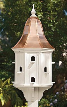 Copper Roof Birdhouse, Birdhouse Mansion, Birdhouse Post, Victorian Birdhouses, Purple Martin House, Cottage Style Furniture, Large Bird Houses, Charleston Gardens, Bluebird House