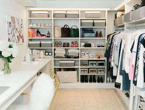 walk in closets white desk chair wardrobe Goop Fashion, Dream Closet Ideas, Closet Redesign, White Desk Chair, Glam Closet, Best Closet Organization, Dressing Design, Organized Closet, Walking Closet