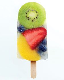 Fruit Salad Ice Pops, YUM :) Ice Pop Recipes, Martha Stewart Recipes, Fruit Pops, Fruit Popsicles, Fresh Fruit Recipes, Dessert Aux Fruits, Fruit Ice, Ice Pop, Ice Lolly