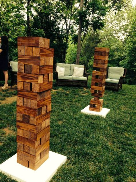 Lawn Games Aesthetic, Lifesize Board Games, Lawn Games For Adults, Lawn Game Wedding, Party Lawn Games, Lawn Jenga, Farm Party Games, Party Games Adults, Outdoor Jenga