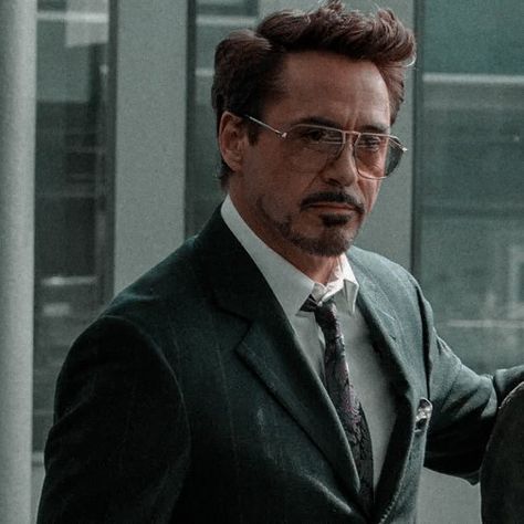 Tony Stark With Glasses, Tony Iron Man, Robert Downey Jnr, Tony Stark Quotes, Stark Quote, Tony Stank, Marvel Tony Stark, Toni Stark, Robert Downey Jr.