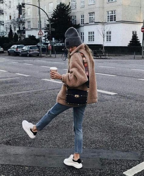 Fall Fashion Coats, Fall Clothes, Cute Winter Outfits, Outfit Trends, Trik Fotografi, Olivia Palermo, Mode Inspo, 가을 패션, Fashion Mode