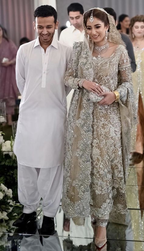 Nikkah bride Nikkah Bridal Dress, Latest Bridal Dress Design, Silver Bridal Dress, Nikkah Outfit, Nikkah Bride, Pakistani Formal Dresses, Desi Wedding Dresses, Nikkah Dress, Asian Bridal Dresses