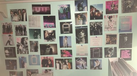 the 1975 wall in my room 1975 Room Decor, The 1975 Bedroom, The 1975 Wall Art, The 1975 Room Decor, Music Inspired Bedroom, Teenage Things, 1975 Aesthetic, Inspired Bedroom, Matty Healy