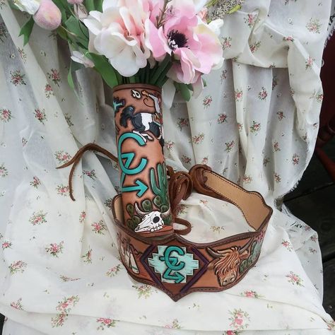 Carved and painted leather garter belt and bouquet wrap Leather Wedding Garter, Wedding Garder, Country Wedding Pictures, Western Wedding Rings, Leather Garter Belt, Handmade Leather Work, Country Western Wedding, Western Themed Wedding, Leather Garter