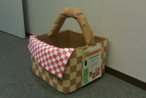 Picnic Basket made from a box Food Drive Collection Box Ideas, Can Food Drive Box Ideas Thanksgiving, Food Donation Box Ideas Diy, Fall Food Drive Box Ideas, Food Donation Box Ideas, Food Drive Box Ideas Fun, Food Drive Box Ideas, Donation Box Ideas, Pta Activities