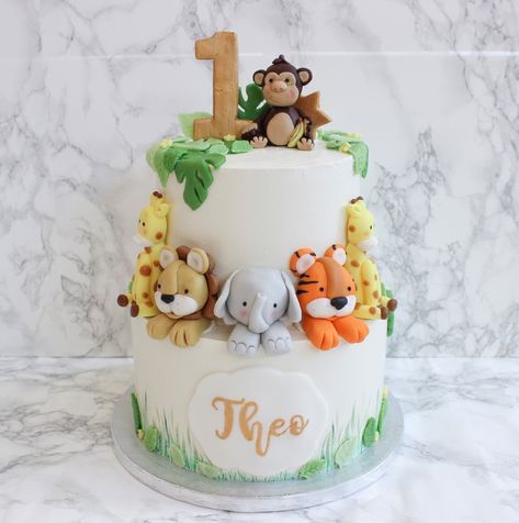 Jungle Themed Cake, Jungle Birthday Cakes, Jungle Theme Cakes, 1st Bday Cake, Boys First Birthday Cake, Boys 1st Birthday Cake, Baby Boy Birthday Cake, Jungle Thema, Raspberry White Chocolate