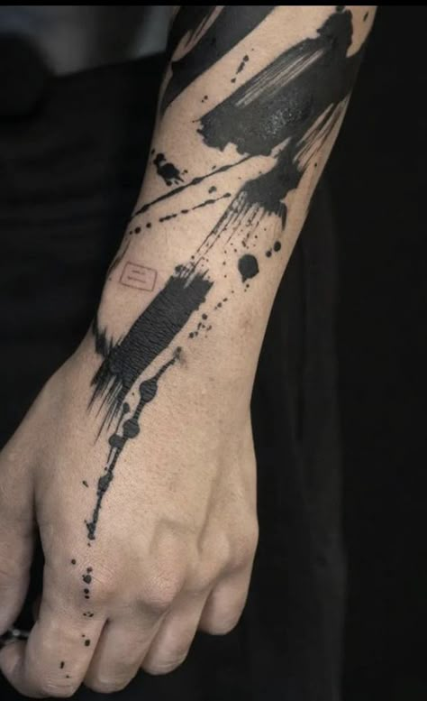 Splatter Tattoo, Ignorant Tattoos, Tattoo Abstract, Mangas Tattoo, Brush Tattoo, Blackout Tattoo, Wrist Tattoos For Guys, Trash Polka Tattoo, Geniale Tattoos