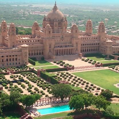 An Indian Palace Has Been Declared The World’s Best Hotel; Here's What It Looks Like تاج محل, Umaid Bhawan Palace, India Travel Places, Greek Architecture, India Architecture, Ancient Indian Architecture, Amazing India, Amazing Places On Earth, Grand Mosque