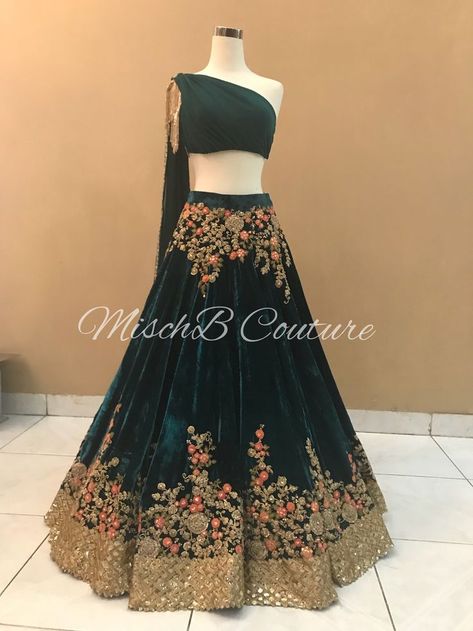 Indian Closet, Indian Dresses For Women, Lehenga Choli Designs, Lehenga Design, Lehnga Dress, Designer Bridal Lehenga, India Dress, Dream Outfits, Indian Gowns Dresses