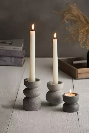 Ceramic Vases Diy, Scandinavian Candles, Textured Concrete, Clay Candle Holders, Pottery Candle Holder, Clay Candle, Pottery Candle, Ceramic Workshop, Diy Candle Holders