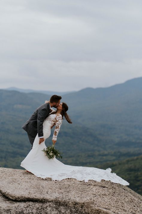 Where to elope in New Hampshire Elopement Wedding Photographer White Mountains Lakes Region Seacoast New Hampshire Winter, New Hampshire Fall, Where To Elope, Fall Elopement, Winter Elopement, Mountain Elopement, White Mountains, New Hampshire, Hampshire