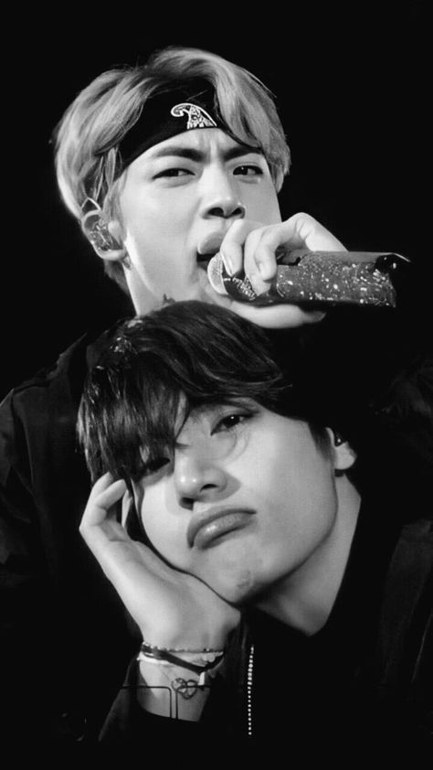 Jin And V Wallpaper, Jin And V, Taejin Bts, V And Jin, V Wallpaper, Bts Backgrounds, Seokjin Bts, I Love Bts, Bts Lockscreen