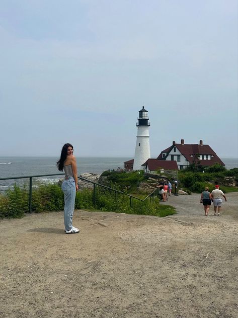 Bar Harbor Maine Aesthetic Outfits, Maine Aesthetic Summer Outfit, Portland Maine Outfit Summer, Maine Pictures Ideas, Maine Instagram Pictures, Maine Summer Outfit, Maine Photoshoot, Maine Summer Aesthetic, Portland Maine Aesthetic