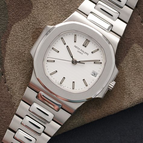 Type Of Watches, Patek Watches, Stylish Watches Men, Fancy Watches, Patek Philippe Watches, Wrist Jewelry, Jewelry Fashion Trends, Patek Philippe Nautilus, Stylish Watches