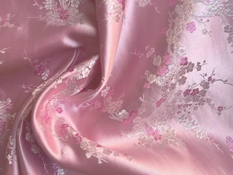 Chinese Pink Aesthetic, Pink Kimono Aesthetic, Pink Sewing Aesthetic, Pretty Pink Princess Aesthetic Wallpaper, Pink Silk Aesthetic, Soft Royal Aesthetic, Clothing Fabric Patterns, Sewing Aesthetic, Fabric Aesthetic