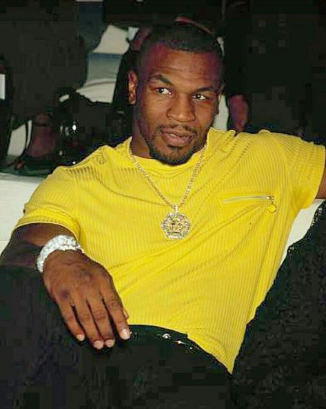 Mike Tyson #boxing #mike #tyson #boxing Mike Tyson Fashion, Mike Tyson Pfp, Mike Tyson Wife, Young Mike Tyson, Mark Tyson, Mike Tyson Training, Mighty Mike, Mike Tyson Boxing, Muhammad Ali Boxing